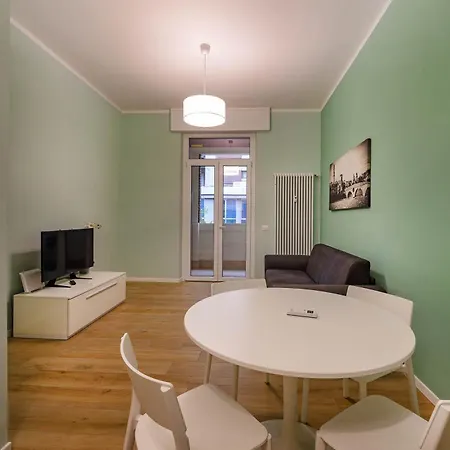Italianflat - Elegant 2 Bedrooms With Balcony, 10 Min Walk From Arena * ורונה