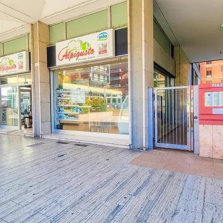 Italianflat - Elegant 2 Bedrooms With Balcony, 10 Min Walk From Arena ヴェローナ