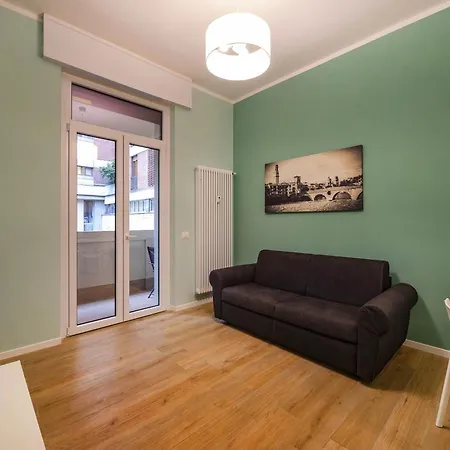 アパート Italianflat - Elegant 2 Bedrooms With Balcony, 10 Min Walk From Arena