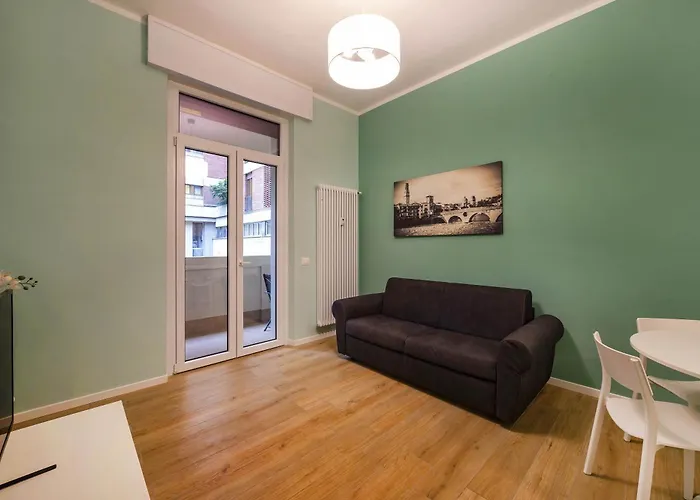 Apartament Italianflat - Elegant 2 Bedrooms With Balcony, 10 Min Walk From Arena